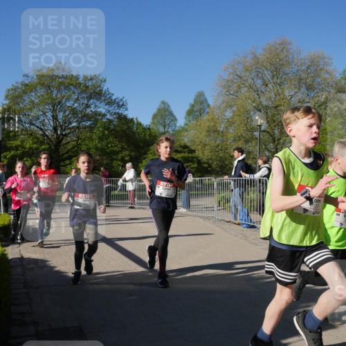 25.04.2025 - Das Zehntel Zöllner http://msf.ph/oto/7753664 26.04.2025 08:44:37 Laufen 129, 3034 meine-sportfotos.de