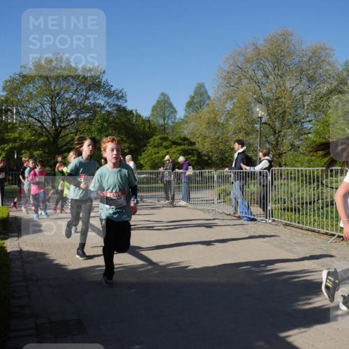 25.04.2025 - Das Zehntel Zöllner http://msf.ph/oto/7753701 26.04.2025 08:44:40 Laufen  meine-sportfotos.de