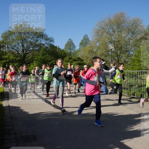 25.04.2025 - Das Zehntel Zöllner http://msf.ph/oto/7753735 26.04.2025 08:44:43 Laufen  meine-sportfotos.de