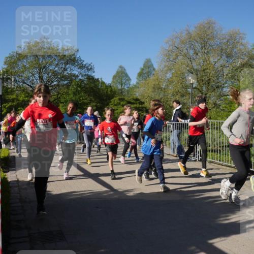 25.04.2025 - Das Zehntel Zöllner http://msf.ph/oto/7753786 26.04.2025 08:44:48 Laufen  meine-sportfotos.de