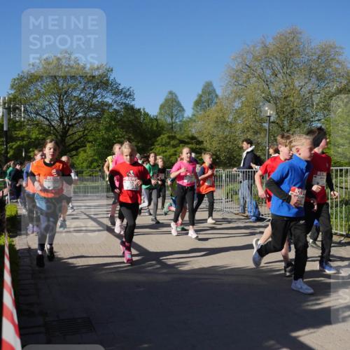 25.04.2025 - Das Zehntel Zöllner http://msf.ph/oto/7753807 26.04.2025 08:44:50 Laufen  meine-sportfotos.de