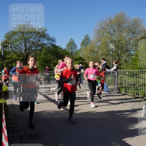 25.04.2025 - Das Zehntel Zöllner http://msf.ph/oto/7753812 26.04.2025 08:44:50 Laufen  meine-sportfotos.de
