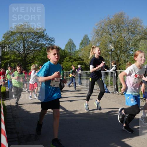 25.04.2025 - Das Zehntel Zöllner http://msf.ph/oto/7753862 26.04.2025 08:44:56 Laufen 2085 meine-sportfotos.de