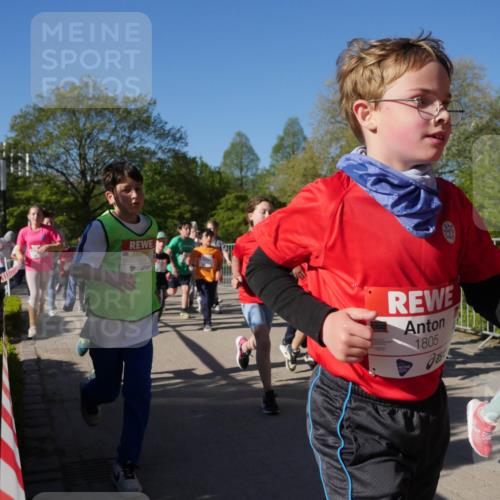 25.04.2025 - Das Zehntel Zöllner http://msf.ph/oto/7753894 26.04.2025 08:44:59 Laufen 1524, 1805, 1805 meine-sportfotos.de