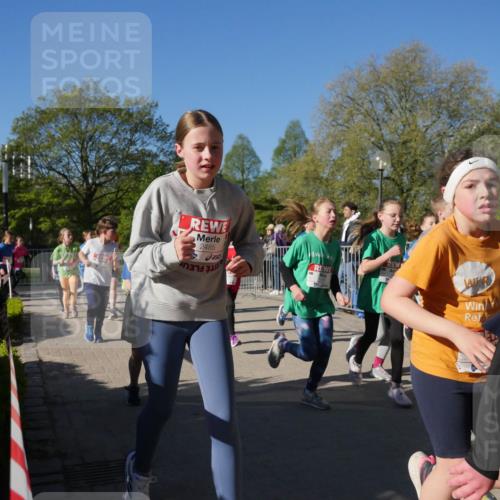 25.04.2025 - Das Zehntel Zöllner http://msf.ph/oto/7753925 26.04.2025 08:45:01 Laufen 2485 meine-sportfotos.de