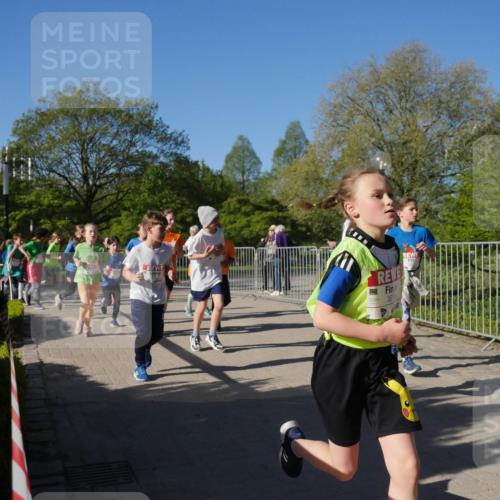 25.04.2025 - Das Zehntel Zöllner http://msf.ph/oto/7753933 26.04.2025 08:45:02 Laufen 3611 meine-sportfotos.de