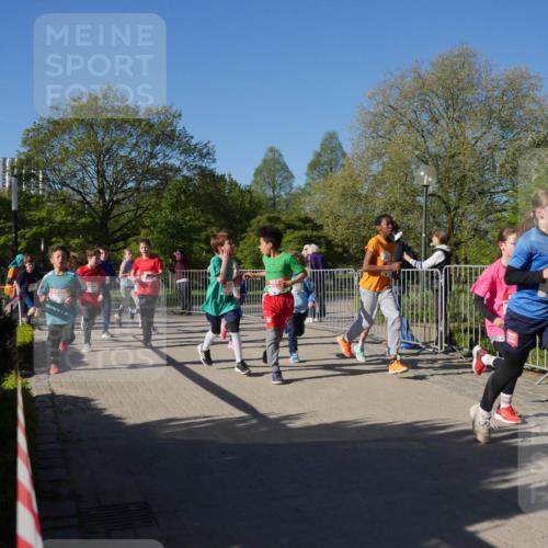 25.04.2025 - Das Zehntel Zöllner http://msf.ph/oto/7753961 26.04.2025 08:45:05 Laufen  meine-sportfotos.de