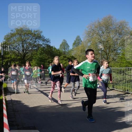 25.04.2025 - Das Zehntel Zöllner http://msf.ph/oto/7754218 26.04.2025 08:45:29 Laufen  meine-sportfotos.de