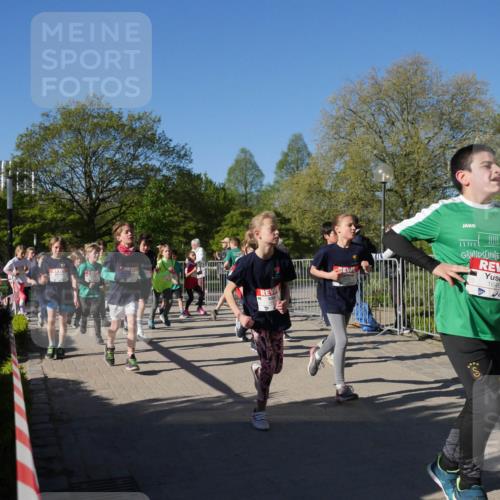 25.04.2025 - Das Zehntel Zöllner http://msf.ph/oto/7754223 26.04.2025 08:45:30 Laufen 1646 meine-sportfotos.de