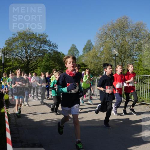 25.04.2025 - Das Zehntel Zöllner http://msf.ph/oto/7754237 26.04.2025 08:45:31 Laufen  meine-sportfotos.de