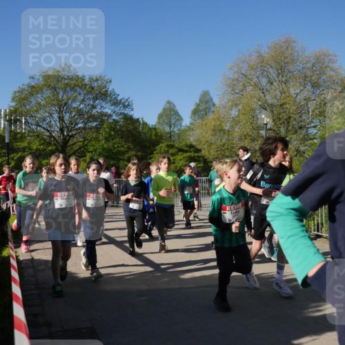 25.04.2025 - Das Zehntel Zöllner http://msf.ph/oto/7754251 26.04.2025 08:45:32 Laufen  meine-sportfotos.de
