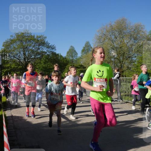 25.04.2025 - Das Zehntel Zöllner http://msf.ph/oto/7754319 26.04.2025 08:45:37 Laufen 3039 meine-sportfotos.de