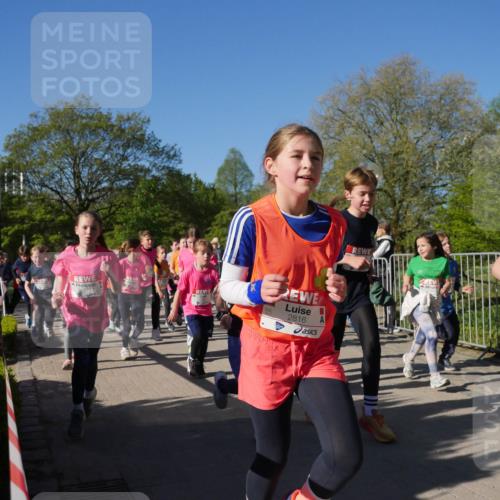25.04.2025 - Das Zehntel Zöllner http://msf.ph/oto/7754332 26.04.2025 08:45:39 Laufen 2816 meine-sportfotos.de