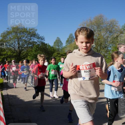25.04.2025 - Das Zehntel Zöllner http://msf.ph/oto/7754382 26.04.2025 08:45:43 Laufen 2640, 3093 meine-sportfotos.de