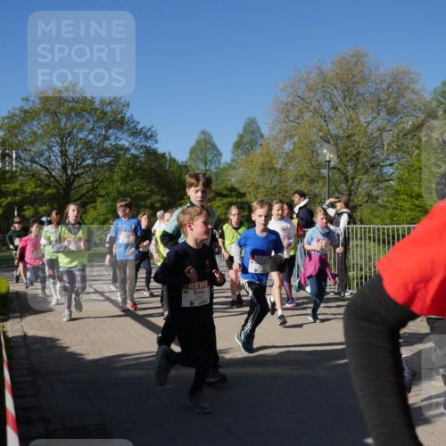 25.04.2025 - Das Zehntel Zöllner http://msf.ph/oto/7754462 26.04.2025 08:45:51 Laufen 2536 meine-sportfotos.de
