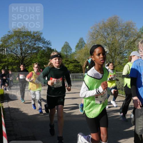 25.04.2025 - Das Zehntel Zöllner http://msf.ph/oto/7754497 26.04.2025 08:45:54 Laufen 2717, 2005 meine-sportfotos.de