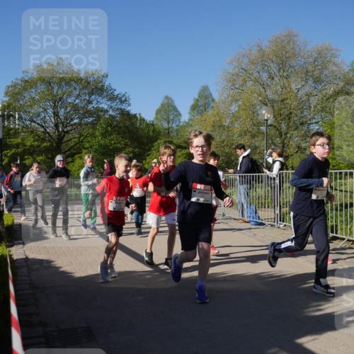 25.04.2025 - Das Zehntel Zöllner http://msf.ph/oto/7754533 26.04.2025 08:45:58 Laufen  meine-sportfotos.de
