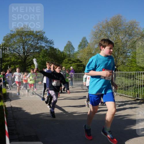 25.04.2025 - Das Zehntel Zöllner http://msf.ph/oto/7754575 26.04.2025 08:46:03 Laufen  meine-sportfotos.de