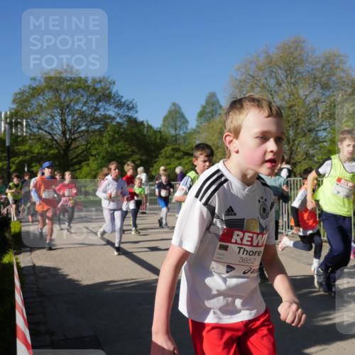 25.04.2025 - Das Zehntel Zöllner http://msf.ph/oto/7754595 26.04.2025 08:46:05 Laufen 3852 meine-sportfotos.de
