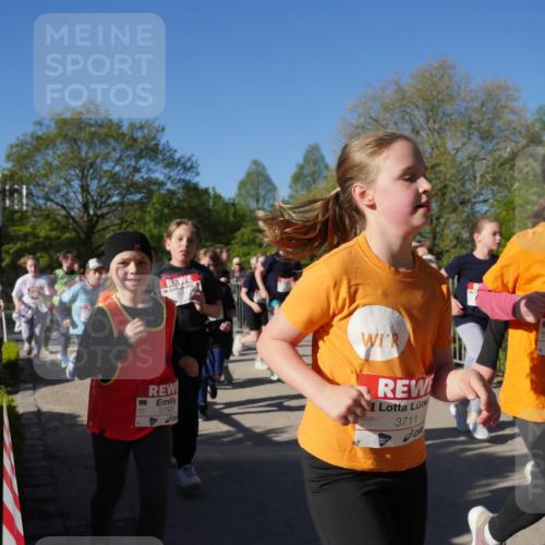 25.04.2025 - Das Zehntel Zöllner http://msf.ph/oto/7754690 26.04.2025 08:46:14 Laufen 2792, 3711, 3713 meine-sportfotos.de