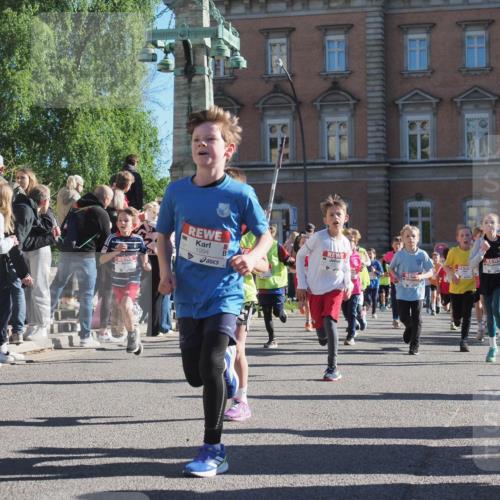 25.04.2025 - Das Zehntel KatJ http://msf.ph/oto/7754771 26.04.2025 08:52:08 Laufen 1994, 7 meine-sportfotos.de