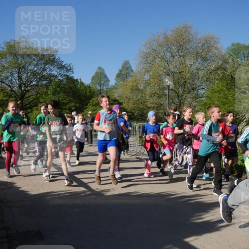25.04.2025 - Das Zehntel Zöllner http://msf.ph/oto/7754851 26.04.2025 08:46:31 Laufen  meine-sportfotos.de