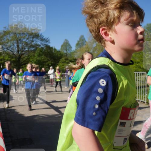 25.04.2025 - Das Zehntel Zöllner http://msf.ph/oto/7754933 26.04.2025 08:46:40 Laufen 3566, 144 meine-sportfotos.de