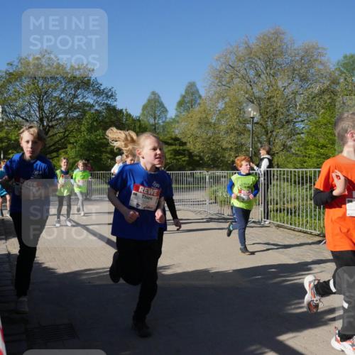 25.04.2025 - Das Zehntel Zöllner http://msf.ph/oto/7754943 26.04.2025 08:46:41 Laufen 3150, 366, 1240 meine-sportfotos.de