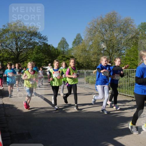 25.04.2025 - Das Zehntel Zöllner http://msf.ph/oto/7754959 26.04.2025 08:46:43 Laufen  meine-sportfotos.de