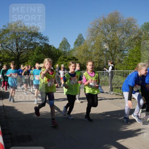 25.04.2025 - Das Zehntel Zöllner http://msf.ph/oto/7754960 26.04.2025 08:46:43 Laufen  meine-sportfotos.de