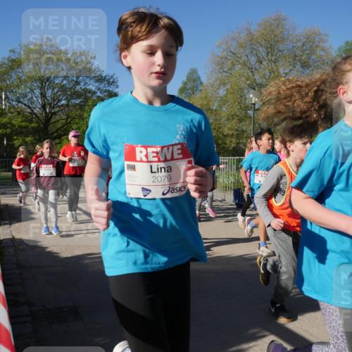 25.04.2025 - Das Zehntel Zöllner http://msf.ph/oto/7755241 26.04.2025 08:47:12 Laufen 2079, 2079 meine-sportfotos.de