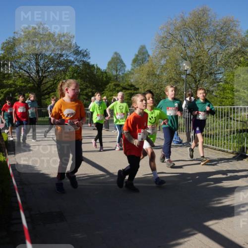 25.04.2025 - Das Zehntel Zöllner http://msf.ph/oto/7755416 26.04.2025 08:47:29 Laufen  meine-sportfotos.de