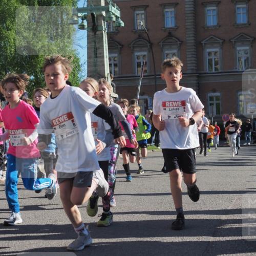 25.04.2025 - Das Zehntel KatJ http://msf.ph/oto/7755438 26.04.2025 08:52:34 Laufen 3420, 2837, 2856 meine-sportfotos.de