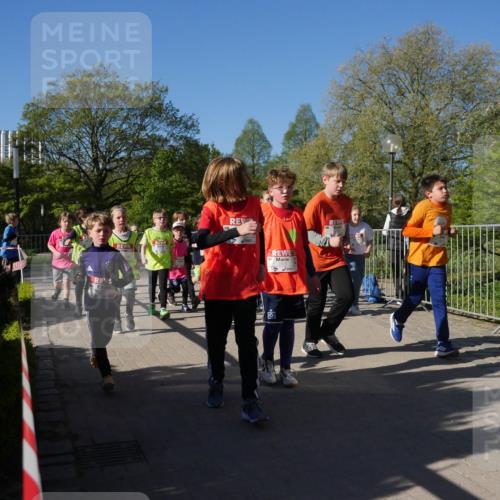 25.04.2025 - Das Zehntel Zöllner http://msf.ph/oto/7755486 26.04.2025 08:47:36 Laufen  meine-sportfotos.de