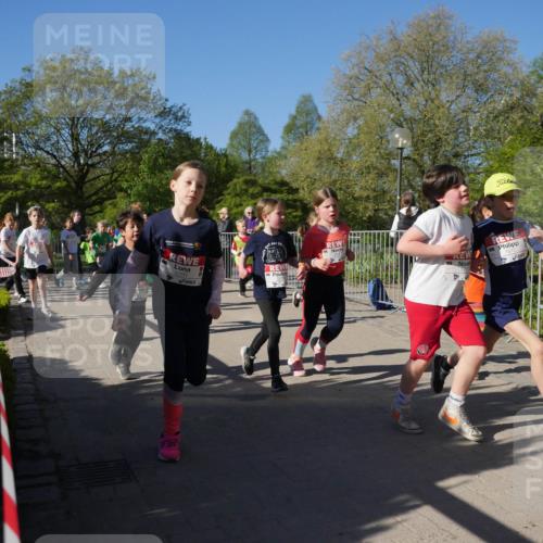 25.04.2025 - Das Zehntel Zöllner http://msf.ph/oto/7755534 26.04.2025 08:47:41 Laufen 1012 meine-sportfotos.de