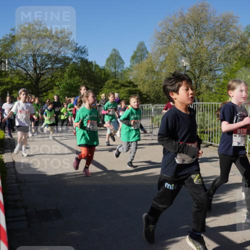 25.04.2025 - Das Zehntel Zöllner http://msf.ph/oto/7755543 26.04.2025 08:47:42 Laufen 2432, 248 meine-sportfotos.de