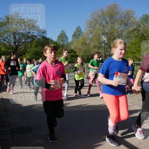 25.04.2025 - Das Zehntel Zöllner http://msf.ph/oto/7755674 26.04.2025 08:47:55 Laufen 1257, 1221 meine-sportfotos.de