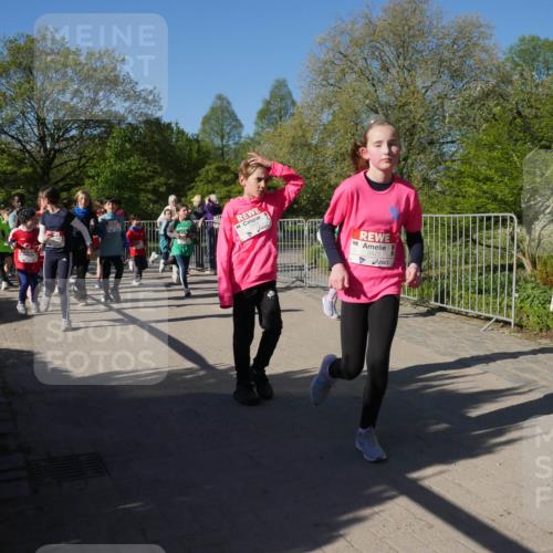 25.04.2025 - Das Zehntel Zöllner http://msf.ph/oto/7755800 26.04.2025 08:48:07 Laufen 3423 meine-sportfotos.de
