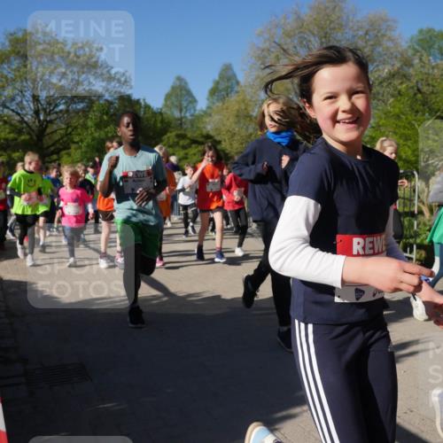 25.04.2025 - Das Zehntel Zöllner http://msf.ph/oto/7755828 26.04.2025 08:48:10 Laufen  meine-sportfotos.de