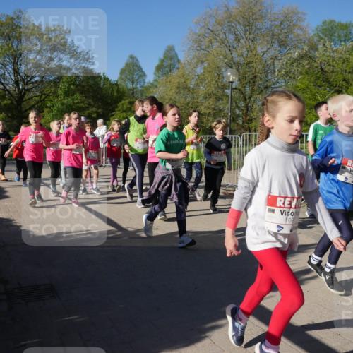 25.04.2025 - Das Zehntel Zöllner http://msf.ph/oto/7756004 26.04.2025 08:48:25 Laufen 444444, 169 meine-sportfotos.de