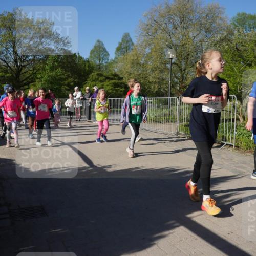 25.04.2025 - Das Zehntel Zöllner http://msf.ph/oto/7756052 26.04.2025 08:48:30 Laufen 1068 meine-sportfotos.de