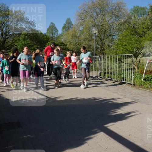 25.04.2025 - Das Zehntel Zöllner http://msf.ph/oto/7756246 26.04.2025 08:48:48 Laufen  meine-sportfotos.de