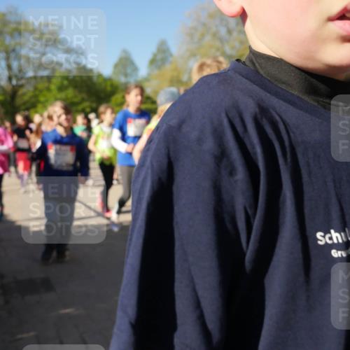 25.04.2025 - Das Zehntel Zöllner http://msf.ph/oto/7756301 26.04.2025 08:48:53 Laufen  meine-sportfotos.de