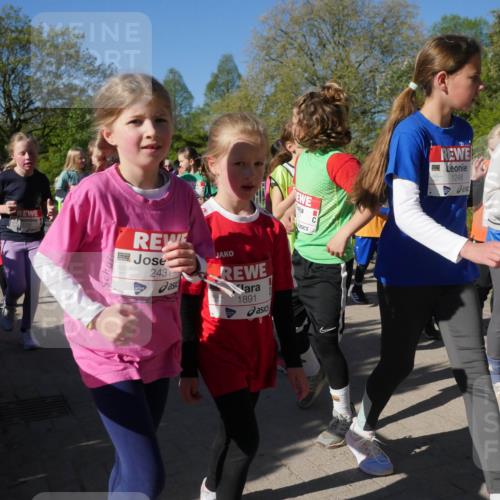 25.04.2025 - Das Zehntel Zöllner http://msf.ph/oto/7756324 26.04.2025 08:48:55 Laufen 2431, 1891, 1248 meine-sportfotos.de