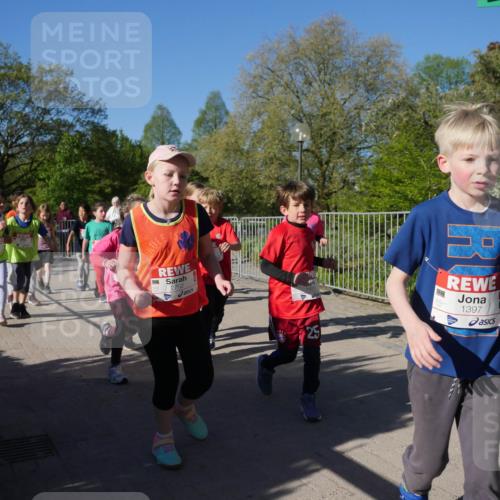 25.04.2025 - Das Zehntel Zöllner http://msf.ph/oto/7756450 26.04.2025 08:49:06 Laufen 2762, 1397 meine-sportfotos.de