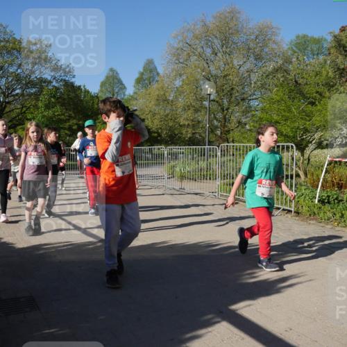 25.04.2025 - Das Zehntel Zöllner http://msf.ph/oto/7756491 26.04.2025 08:49:10 Laufen  meine-sportfotos.de