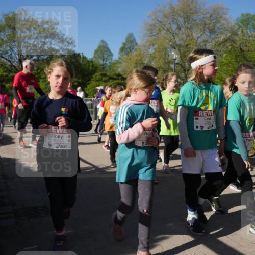 25.04.2025 - Das Zehntel Zöllner http://msf.ph/oto/7756632 26.04.2025 08:49:22 Laufen 2560, 2285, 229 meine-sportfotos.de