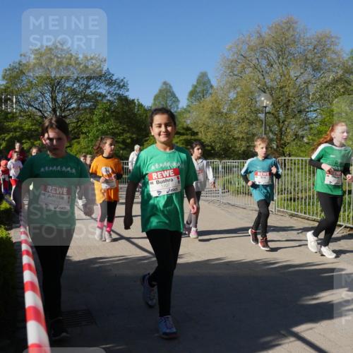 25.04.2025 - Das Zehntel Zöllner http://msf.ph/oto/7756912 26.04.2025 08:49:48 Laufen 1415, 1407 meine-sportfotos.de