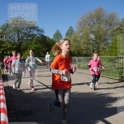 25.04.2025 - Das Zehntel Zöllner http://msf.ph/oto/7757104 26.04.2025 08:50:05 Laufen 3647 meine-sportfotos.de