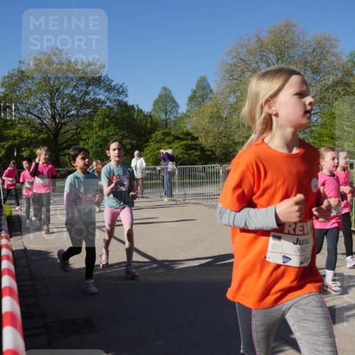 25.04.2025 - Das Zehntel Zöllner http://msf.ph/oto/7757110 26.04.2025 08:50:06 Laufen 3647 meine-sportfotos.de